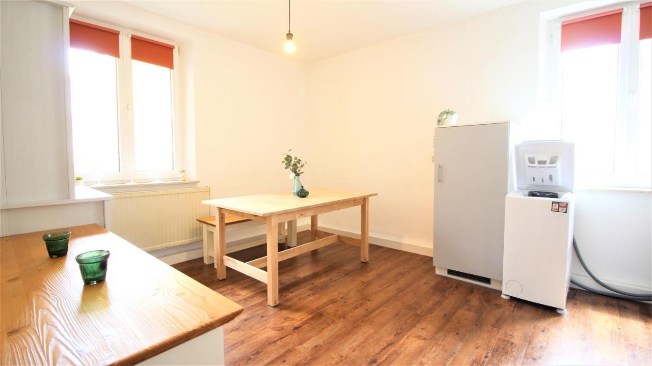 Zentral Wohnen - Inkl. Privatem Stellplatz Apartment Wurzburg Ngoại thất bức ảnh